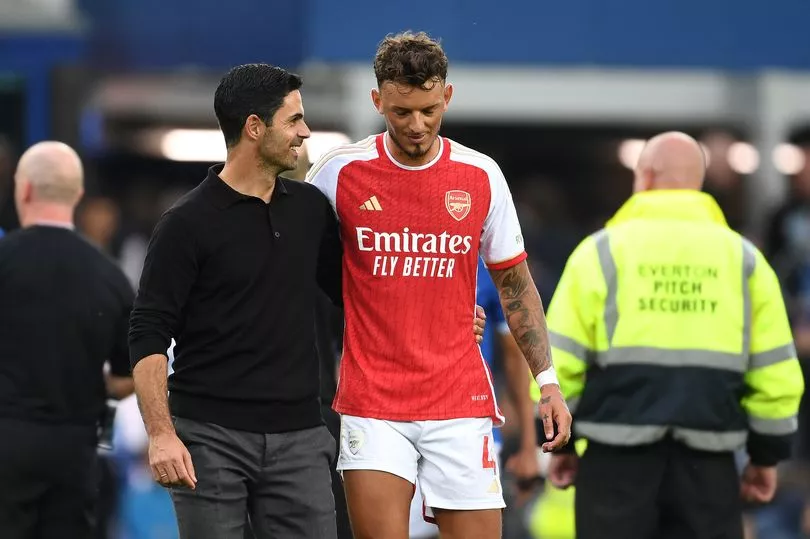 Following Ben White's potential contract extension, Arsenal must make some clear decisions in the transfer market. Mikel Arteta and Edu are also facing some difficult choices.